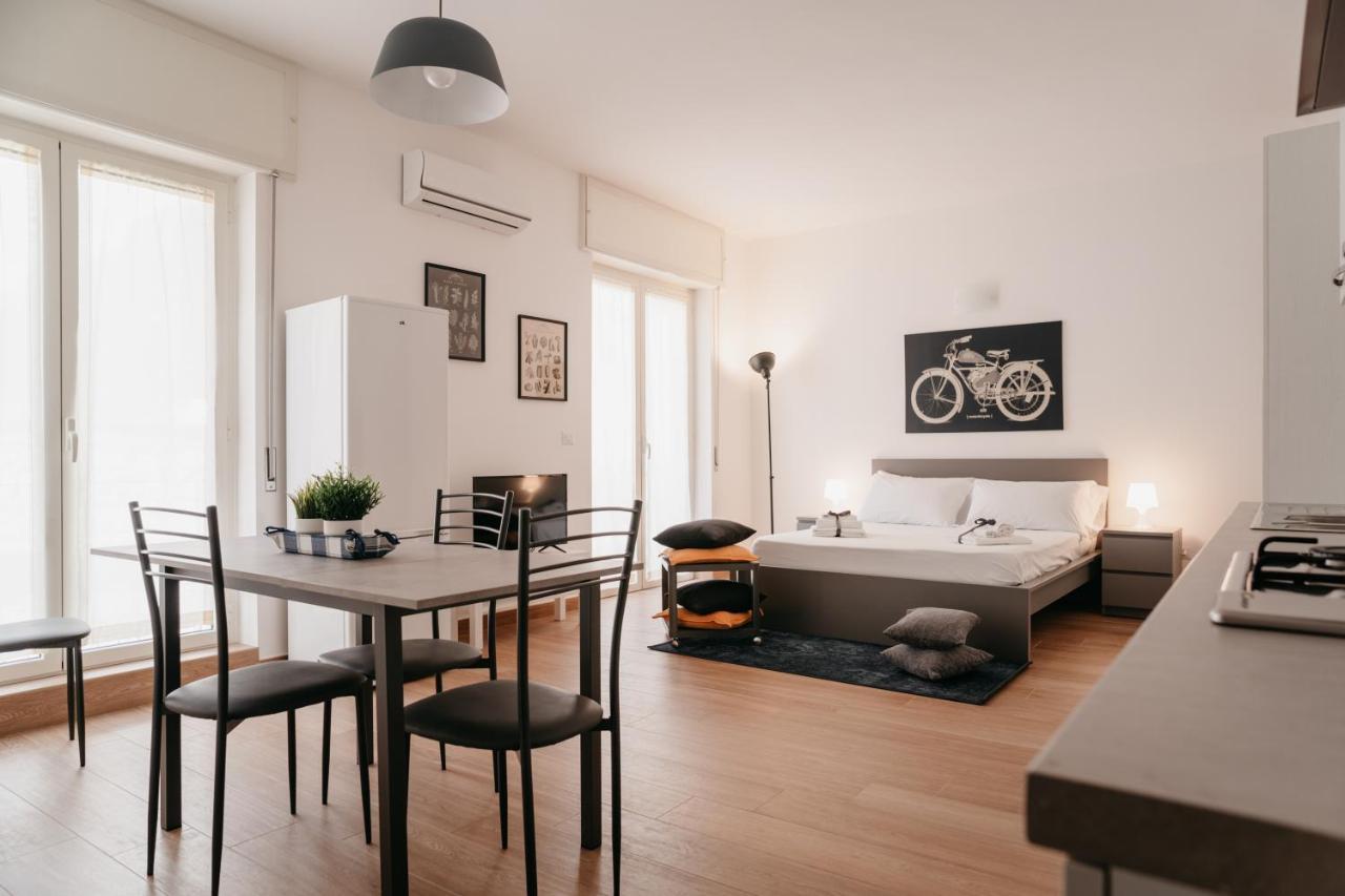 Brombeis Aurea By Casanapoletana - Town Center Apartment Napoli Exterior foto