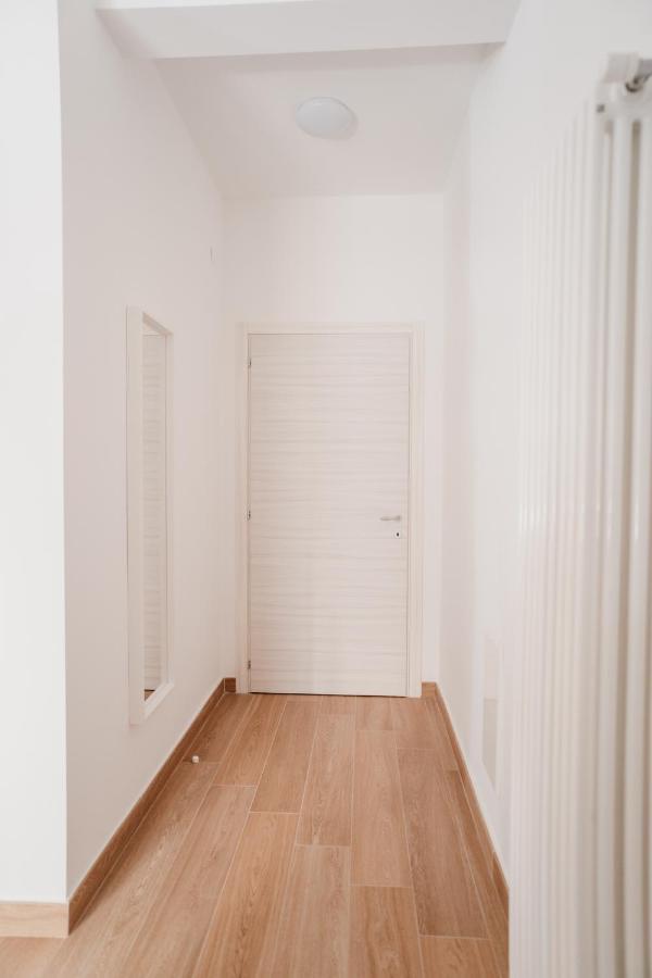 Brombeis Aurea By Casanapoletana - Town Center Apartment Napoli Exterior foto
